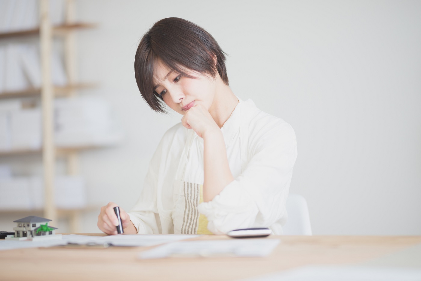 セクキャバ嬢の社会的地位について!水商売で働く女性はクレジットカードを作れるの?